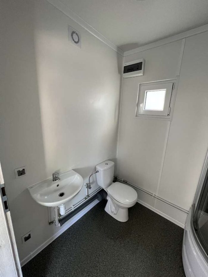 Container (Küche, WC, Dusche 6×2,43 m) – Bild 7